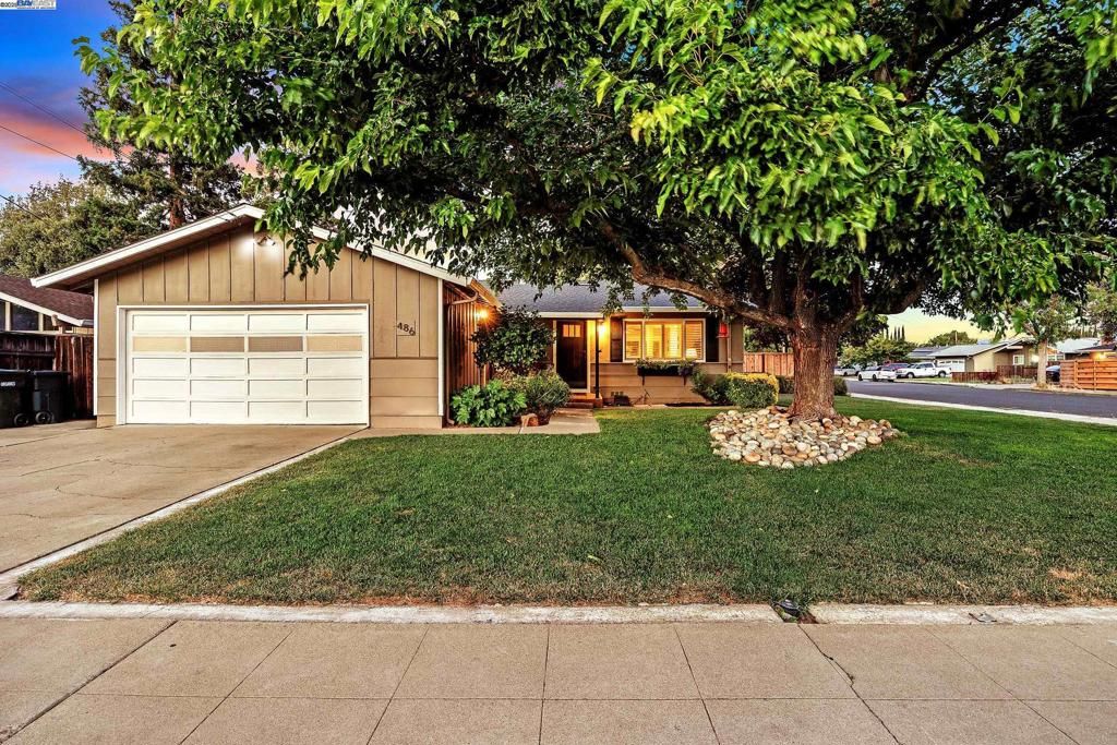 486 Hillcrest Ave, Livermore, CA 94550