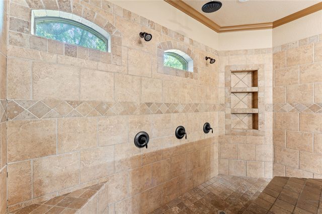 7712 La Cantera Drive, Fort Worth, TX 76108