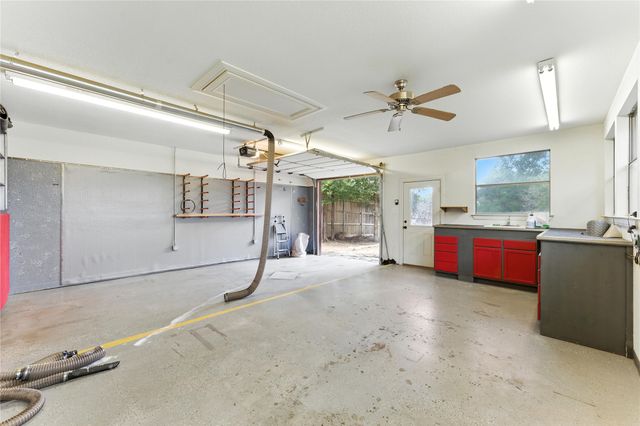 7712 La Cantera Drive, Fort Worth, TX 76108