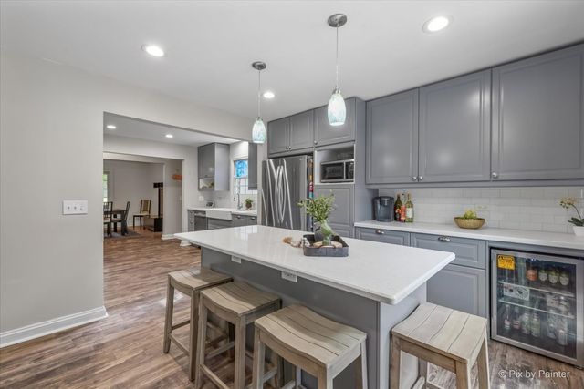 39W030 POPLAR Lane, St. Charles, IL 60175