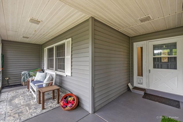 39W030 POPLAR Lane, St. Charles, IL 60175