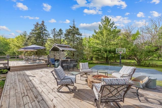 39W030 POPLAR Lane, St. Charles, IL 60175