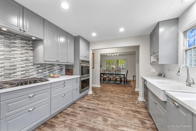 39W030 POPLAR Lane, St. Charles, IL 60175