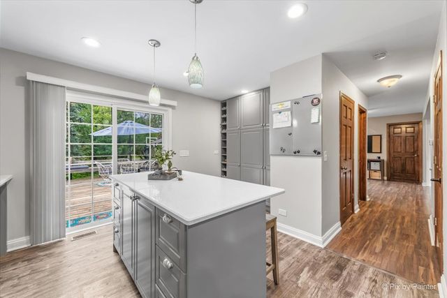39W030 POPLAR Lane, St. Charles, IL 60175