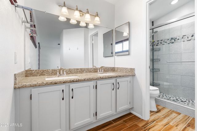 4652 E PIEDMONT Road, Phoenix, AZ 85044