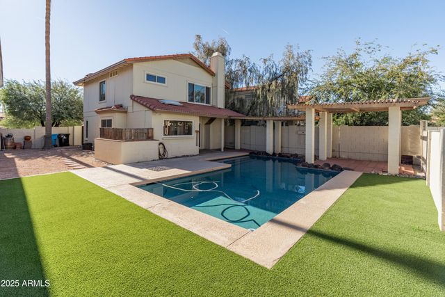 4652 E PIEDMONT Road, Phoenix, AZ 85044