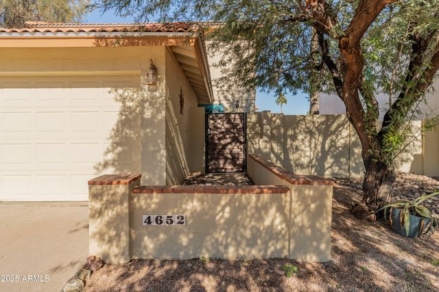 4652 E PIEDMONT Road, Phoenix, AZ 85044