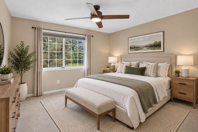 1916 Glenfield Court 8, Eagan, MN 55122