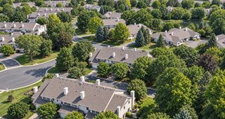 1916 Glenfield Court 8, Eagan, MN 55122