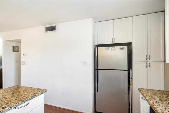 6936 E 4TH Street 13, Scottsdale, AZ 85251