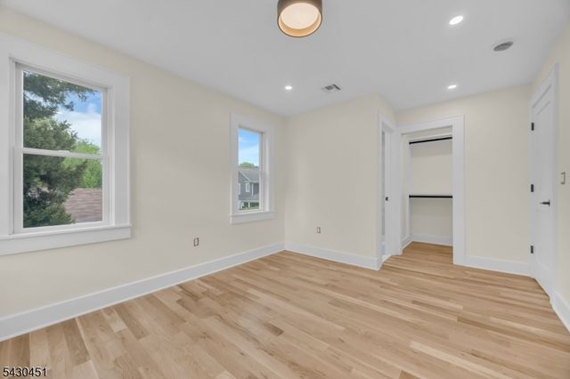 675 Summit Ave, Westfield Town, NJ 07090