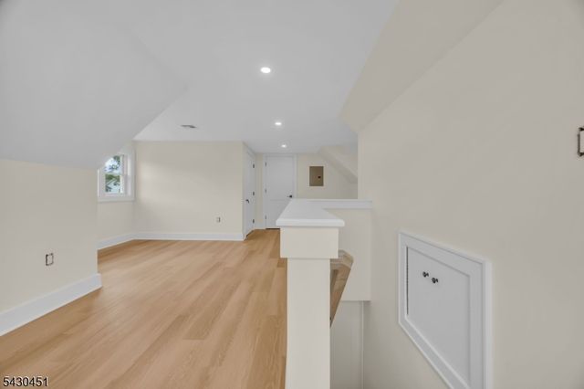 675 Summit Ave, Westfield Town, NJ 07090