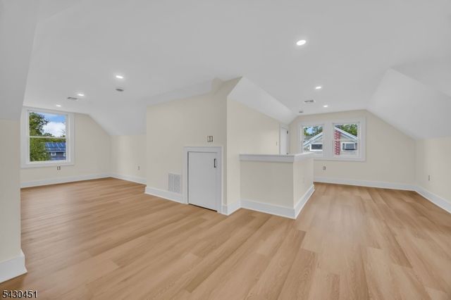 675 Summit Ave, Westfield Town, NJ 07090