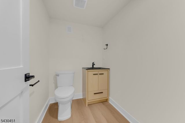 675 Summit Ave, Westfield Town, NJ 07090