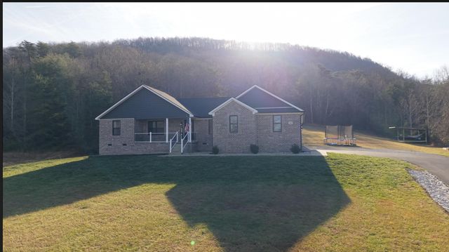 750 Red Lick Road, Berea, KY 40403