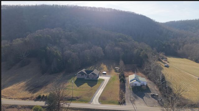 750 Red Lick Road, Berea, KY 40403