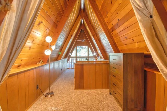 6253 Cardinal Road, Wrightwood, CA 92397