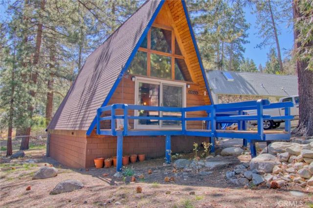 6253 Cardinal Road, Wrightwood, CA 92397