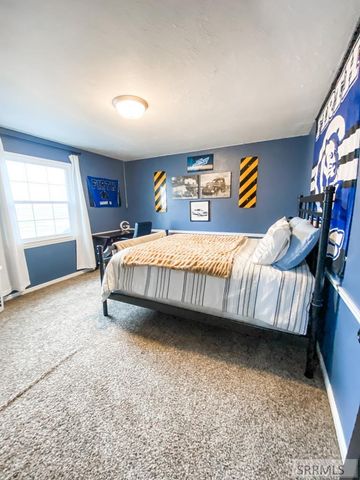 838 N 450 E, Firth, ID 83236