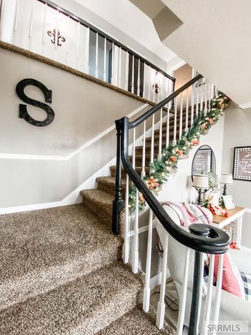 838 N 450 E, Firth, ID 83236