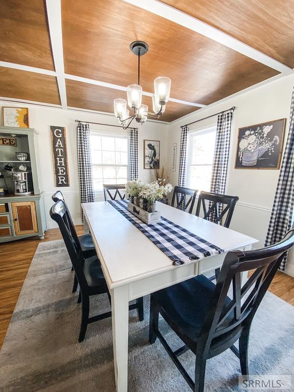 Image 14 of property listing at 838 N 450 E, Firth, ID 83236