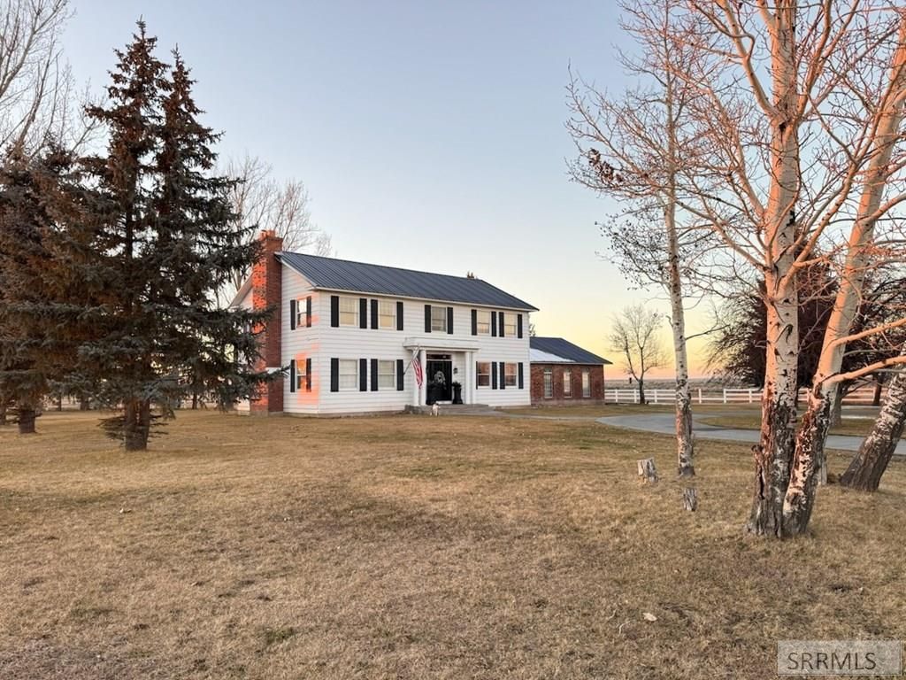 Image 2 of property listing at 838 N 450 E, Firth, ID 83236