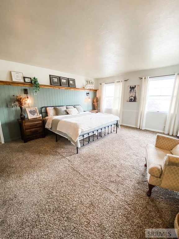 Image 33 of property listing at 838 N 450 E, Firth, ID 83236