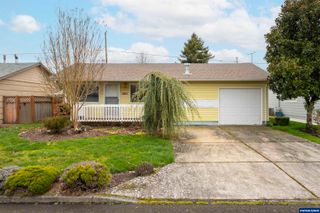 1383 Thompson Rd, Woodburn, OR 97071