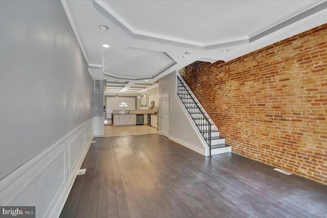 1541 N BOND ST, Baltimore, MD 21213