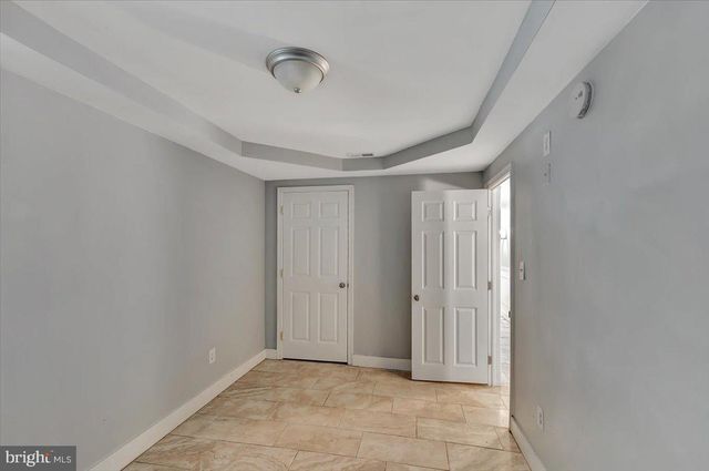 1541 N BOND ST, Baltimore, MD 21213