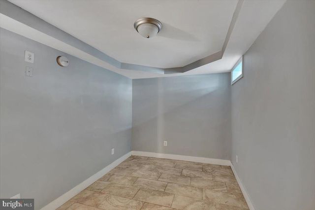 1541 N BOND ST, Baltimore, MD 21213