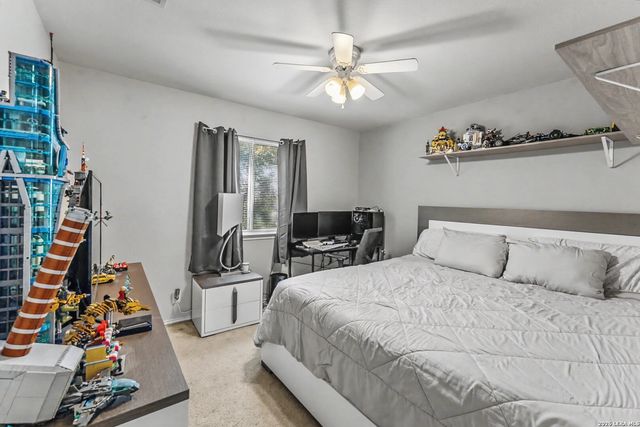 8746 Tioga, Helotes, TX 78023