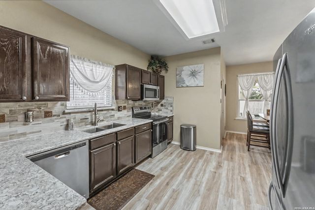 8746 Tioga, Helotes, TX 78023