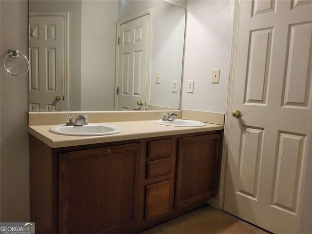 4694 Ernest Drive, Forest Park, GA 30297