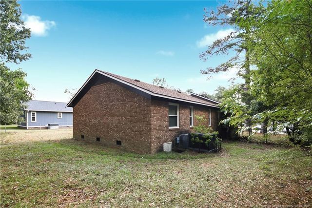 142 Bunker Hill Road, Fayetteville, NC 28314
