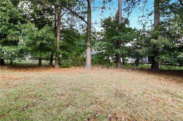 142 Bunker Hill Road, Fayetteville, NC 28314