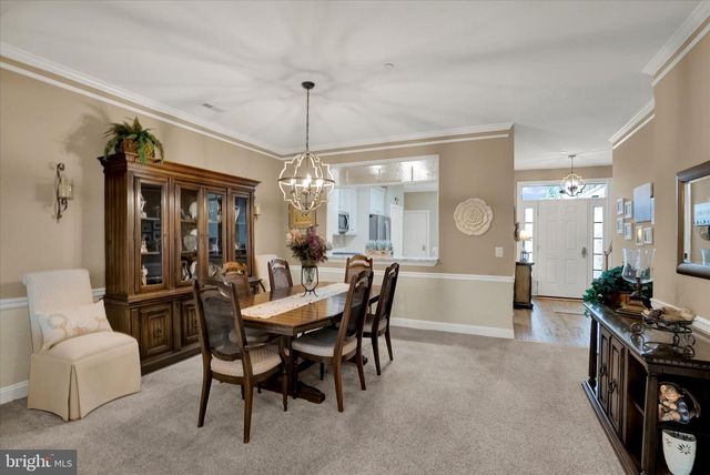 202 DORCHESTER DR, Sellersville, PA 18960