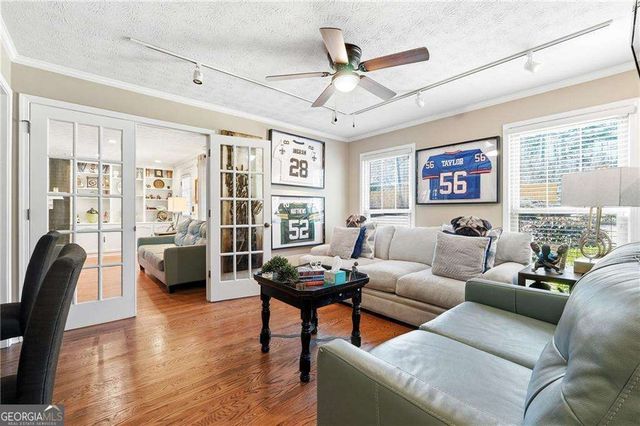 5027 Castlewood Drive SW, Lilburn, GA 30047