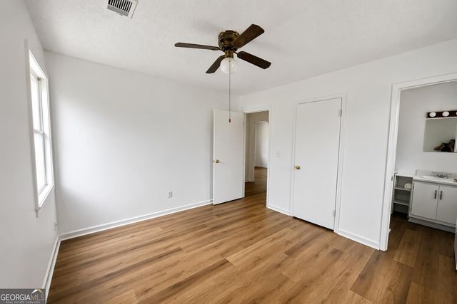 1529 S Davis Road, Lagrange, GA 30241