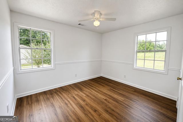 1529 S Davis Road, Lagrange, GA 30241