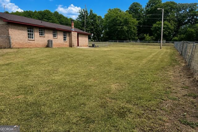 1529 S Davis Road, Lagrange, GA 30241