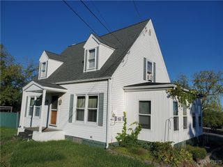 1997 Ridge Road, Lewiston, NY 14092