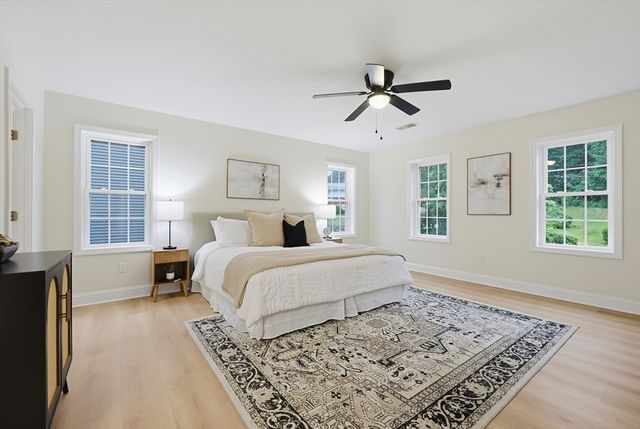 18 Bullard Ave, Worcester, MA 01605