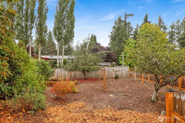 4521 Wall Street, Bellingham, WA 98229