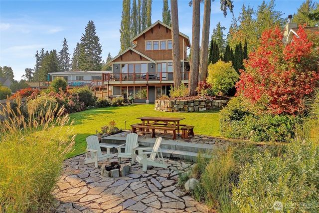 4521 Wall Street, Bellingham, WA 98229