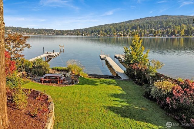 4521 Wall Street, Bellingham, WA 98229