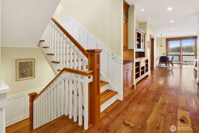 4521 Wall Street, Bellingham, WA 98229