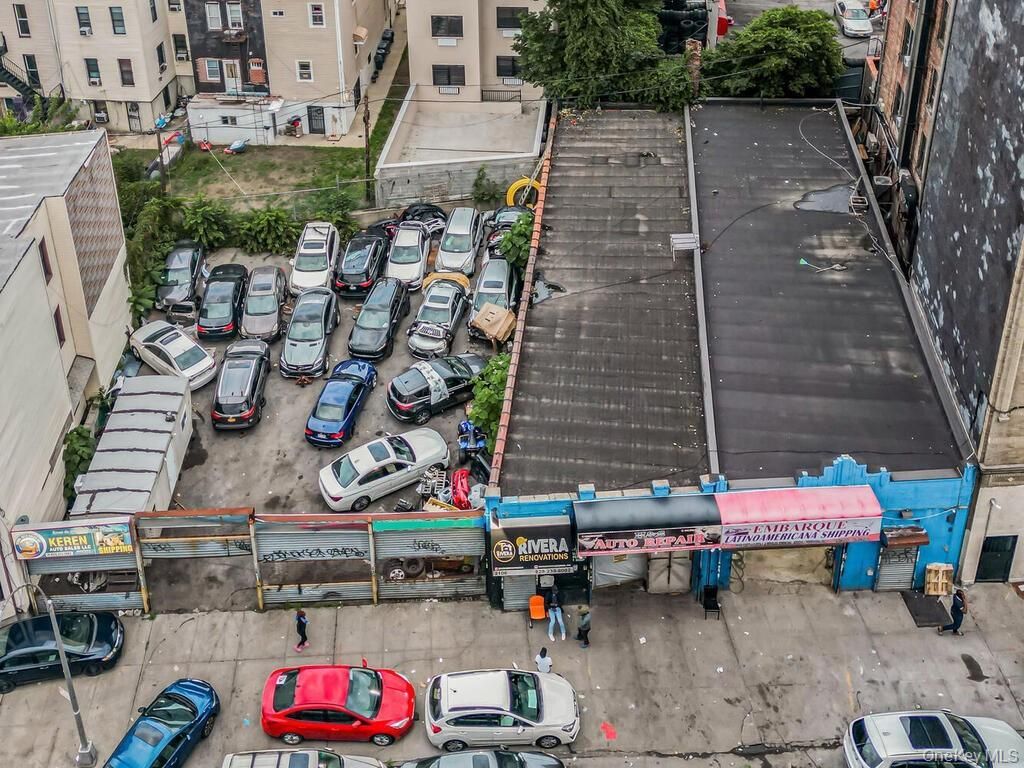 2106 Washington Avenue, Bronx, NY 10457 — exterior