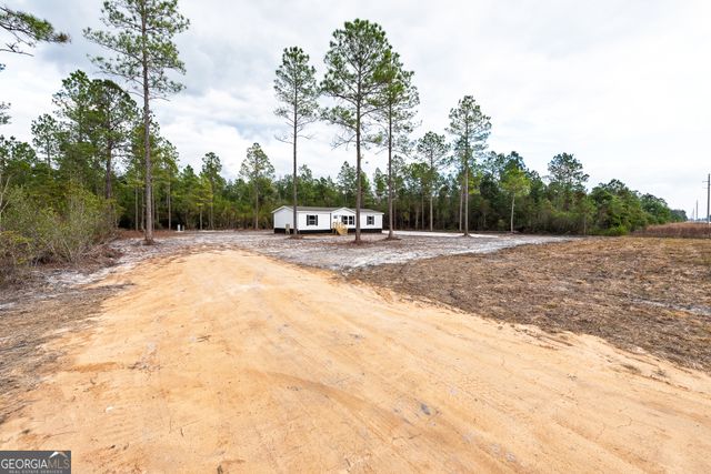 6622 S Highway 121, Blackshear, GA 31516