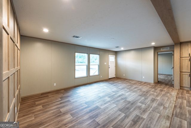 6622 S Highway 121, Blackshear, GA 31516